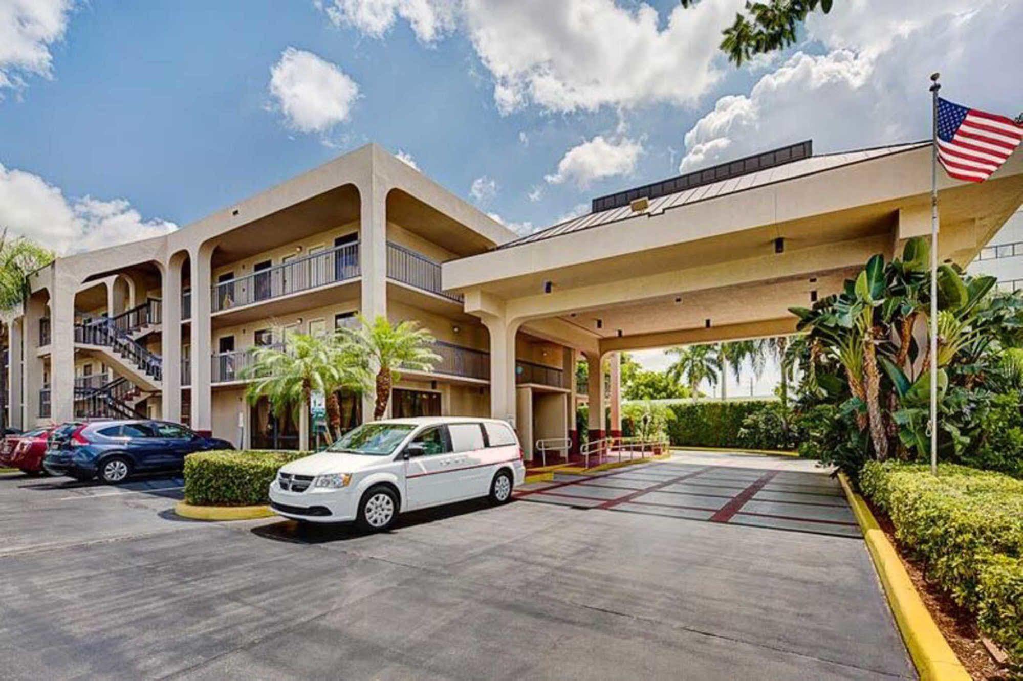 Quality Inn Palm Beach International Airport West Palm Beach Exteriér fotografie