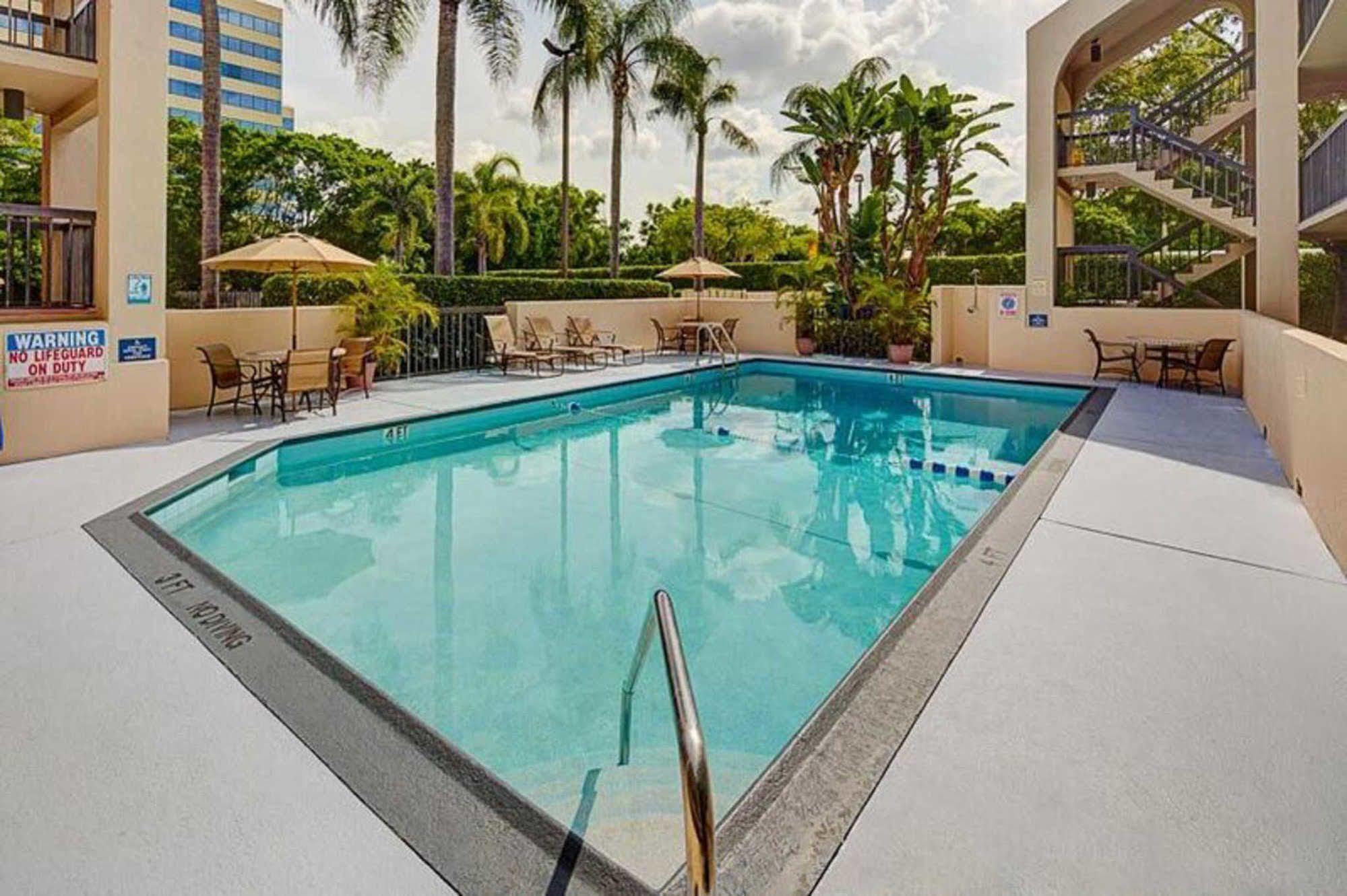 Quality Inn Palm Beach International Airport West Palm Beach Exteriér fotografie
